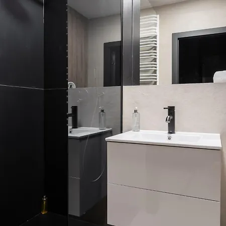 Rentplanet - Browary Wroclawskie Appartement